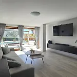 Family-friendly With Swimming Pool Novigrad - 24585 Apartment Karpinjan