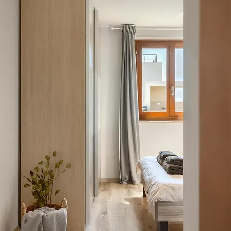 Family-friendly With Swimming Pool Novigrad - 24585