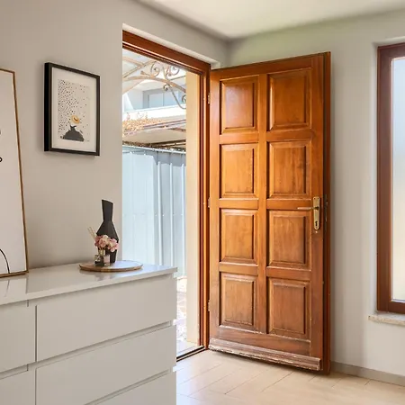 Family-friendly With Swimming Pool Novigrad - 24585 Apartment *